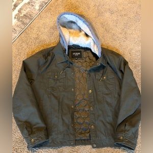 Men’s olive jacket with faux fur hood